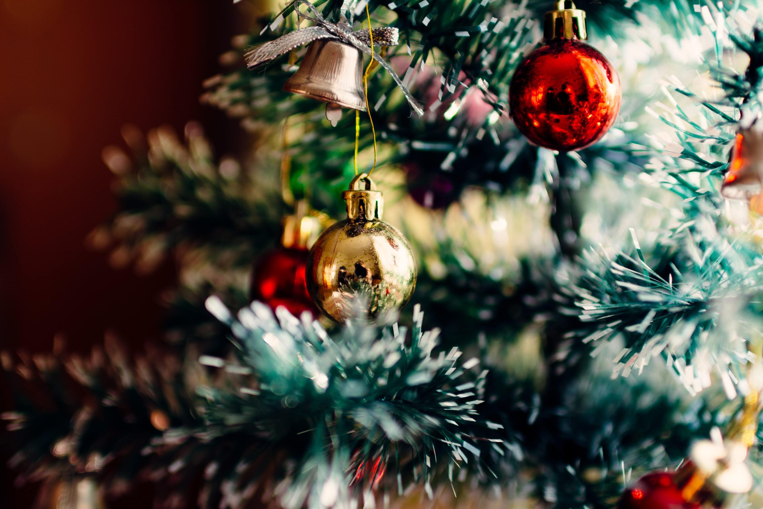 Why you should be doing a pre-christmas clean-min