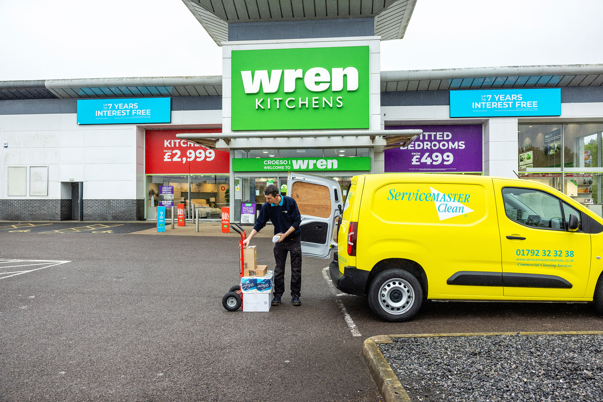 Servicemaster van outside Wren kitchenshowroom